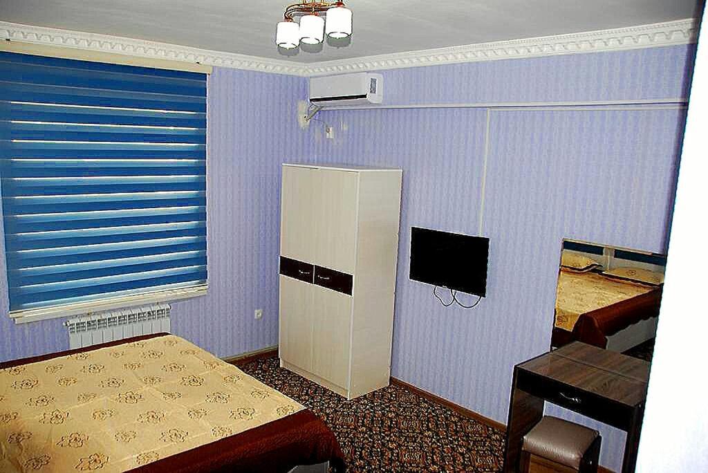 Sakho Hotel-Hostel Doesjanbe Buitenkant foto